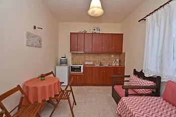 Matas' Tinos